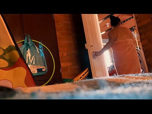 ❤️ Umalume uyangilandela ngiyogeza, uyangibhebha ngisayogeza. Ividiyo yocansi kithi